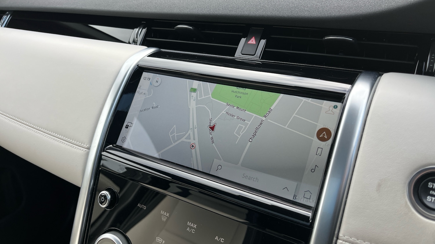 Used Land Rover Discovery Sport 2022 for sale - 76352400: Photo 11