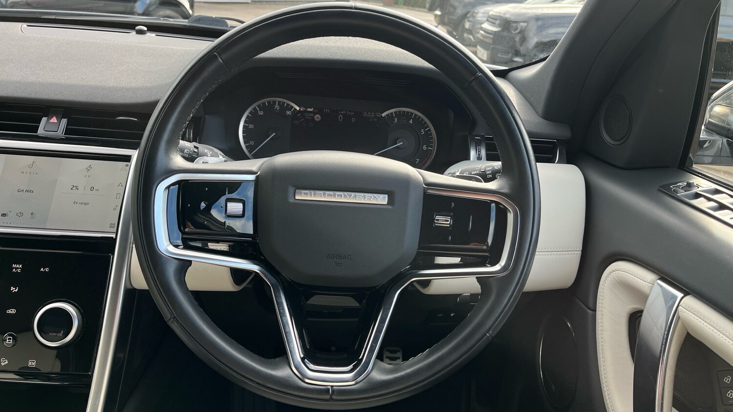 Used Land Rover Discovery Sport 2022 for sale - 76352400: Photo 15