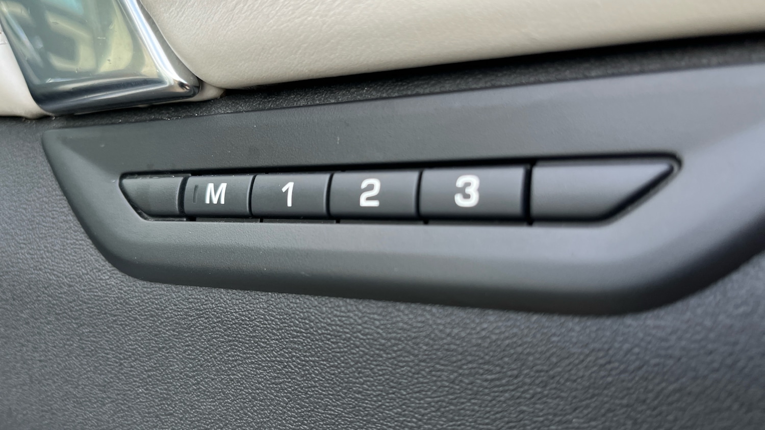 Used Land Rover Discovery Sport 2022 for sale - 76352400: Photo 21