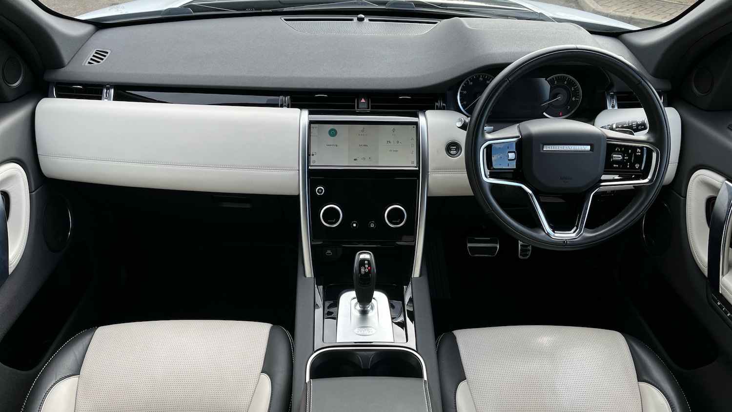 Used Land Rover Discovery Sport 2022 for sale - 76352400: Photo 9