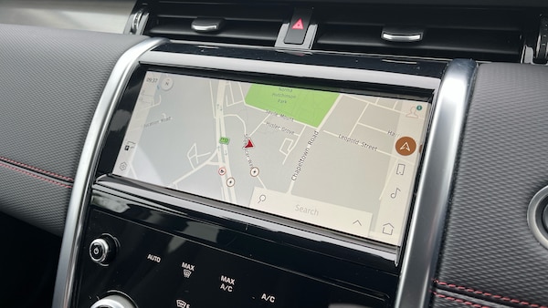 Used Land Rover Discovery Sport 2022 for sale - 76262787: Photo 11