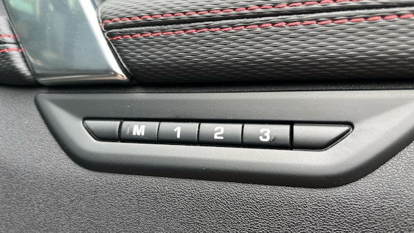 Used Land Rover Discovery Sport 2022 for sale - 76262787: Photo 21