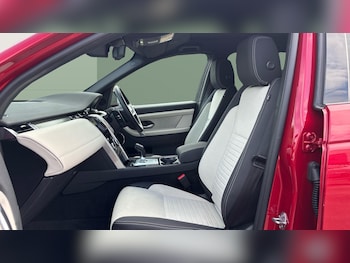Used Land Rover Discovery Sport 2022 for sale - 79352284: Photo