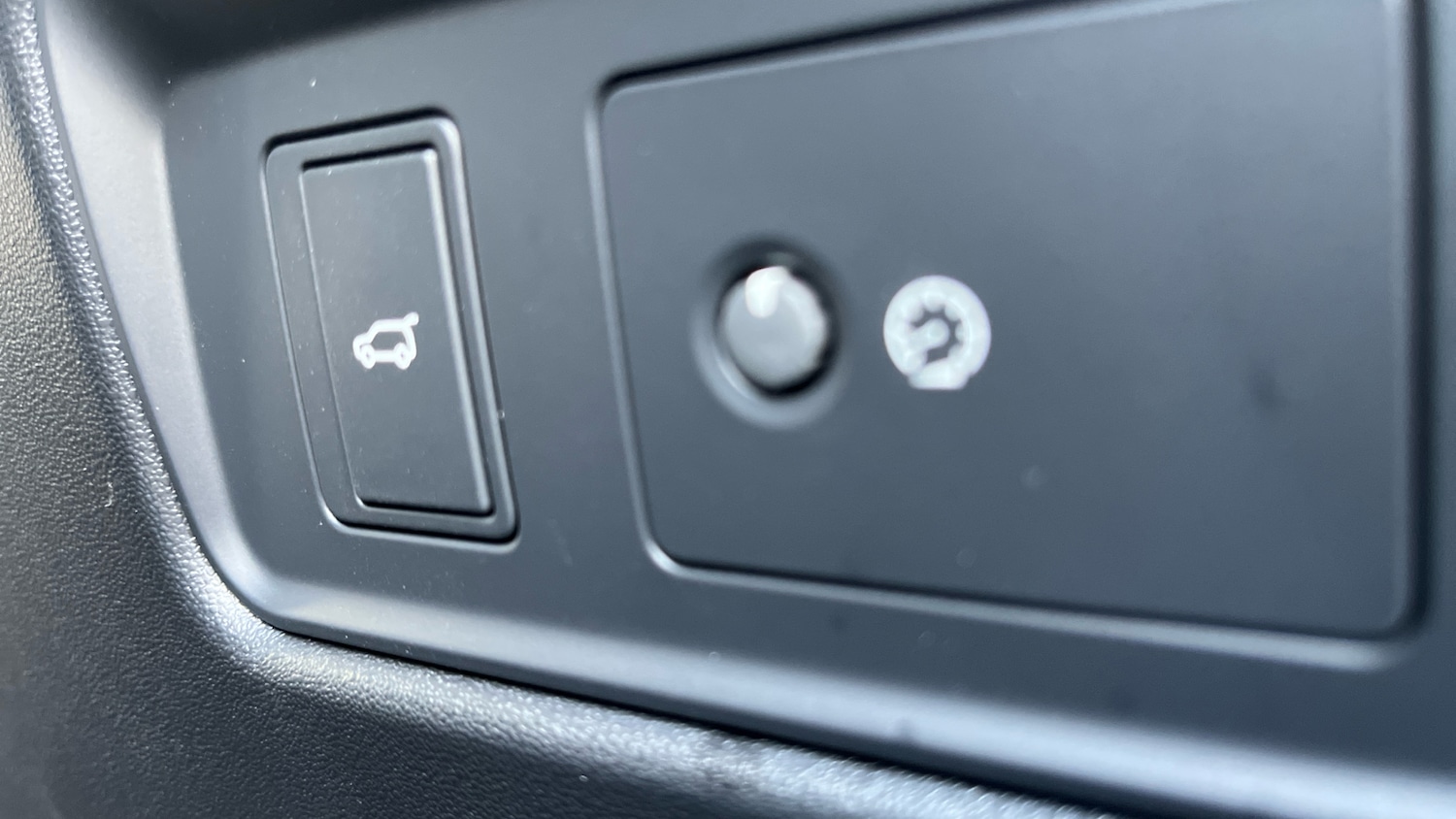 Used Land Rover Discovery 2025 for sale - 78111919: Photo 29