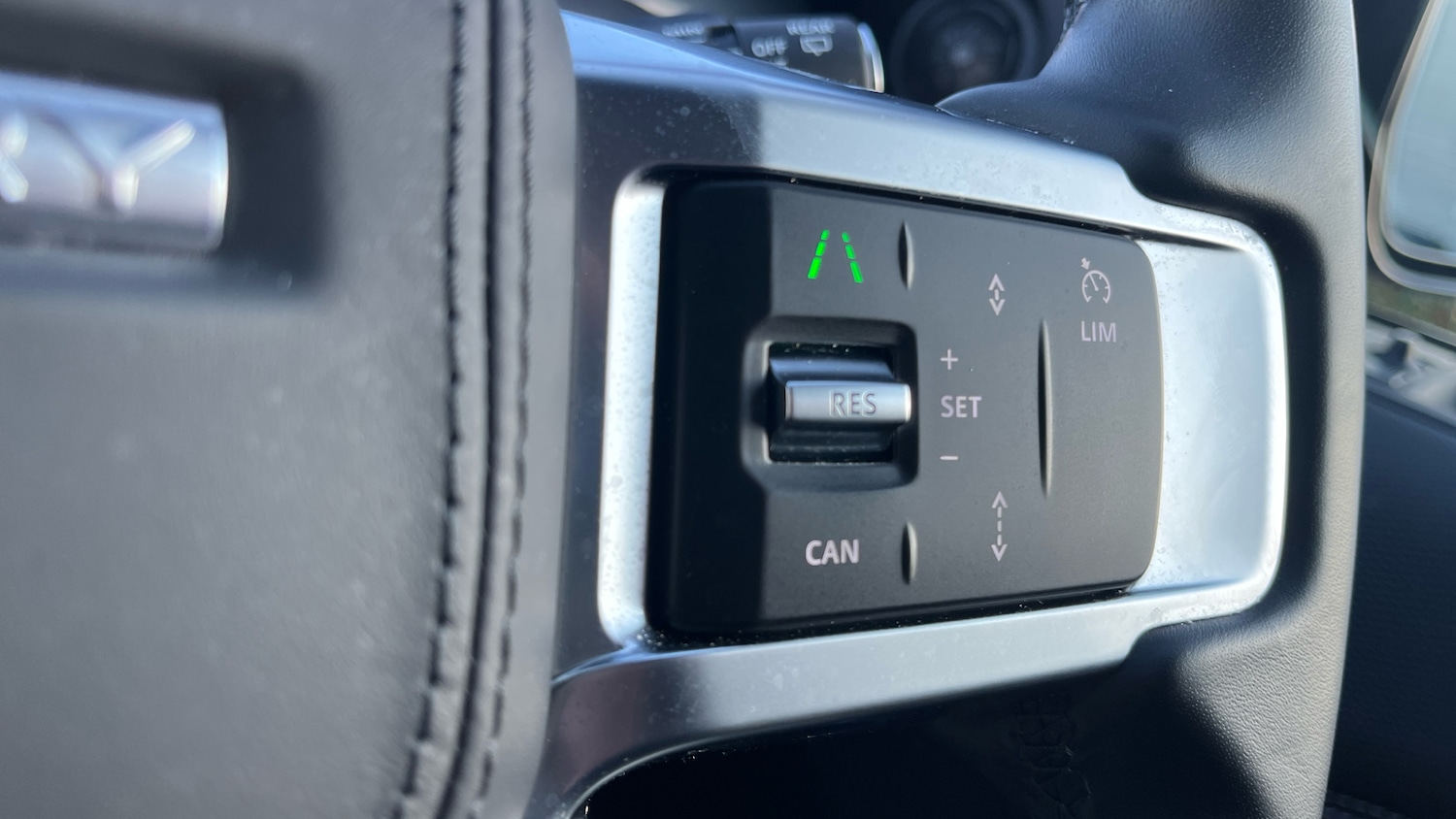 Used Land Rover Discovery 2025 for sale - 78111919: Photo 35