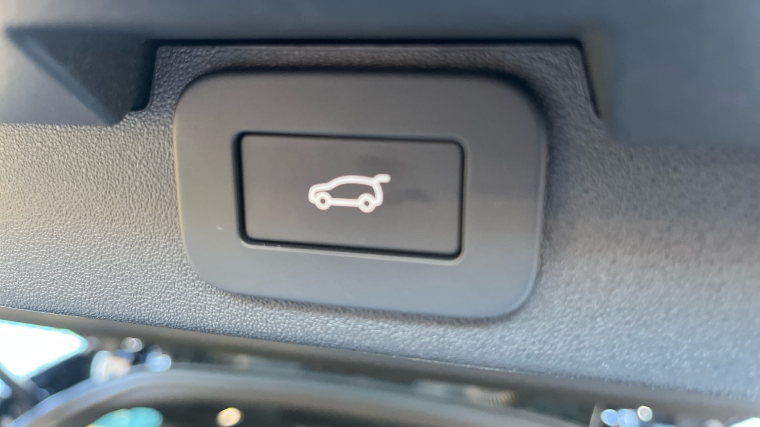 Used Land Rover Discovery 2025 for sale - 78111919: Photo 38