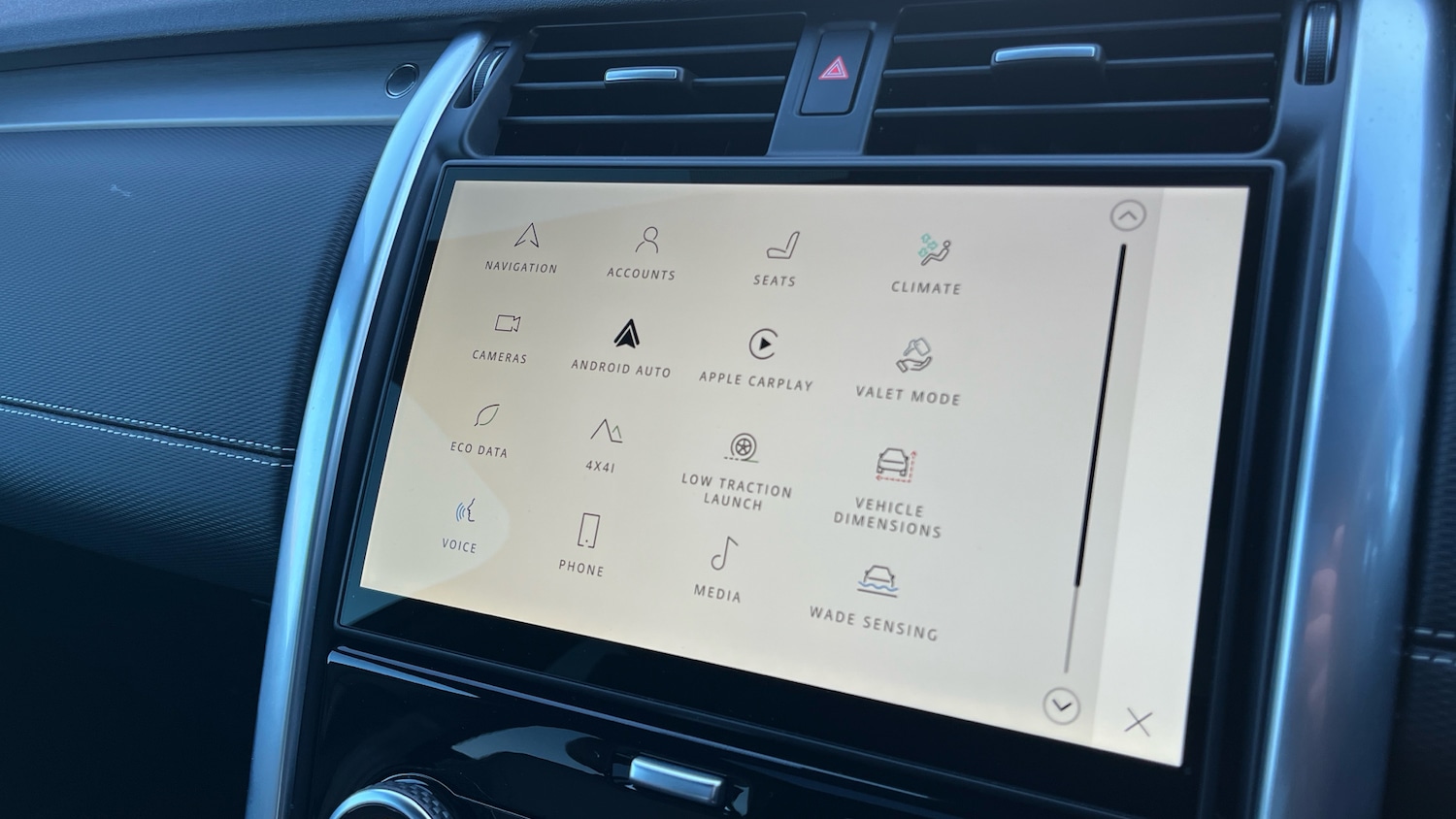 Used Land Rover Discovery 2025 for sale - 78111919: Photo 42