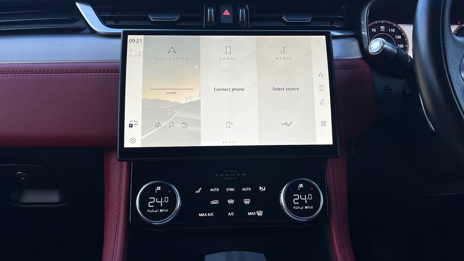 Used Jaguar F-Pace 2021 for sale - 76782543: Photo 14