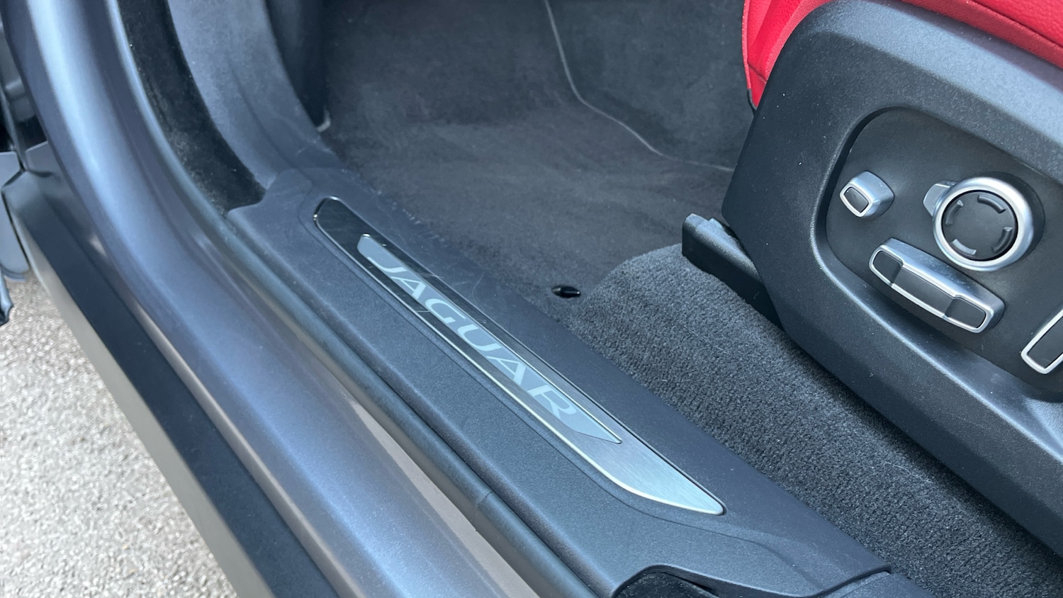 Used Jaguar F-Pace 2021 for sale - 76782543: Photo 24