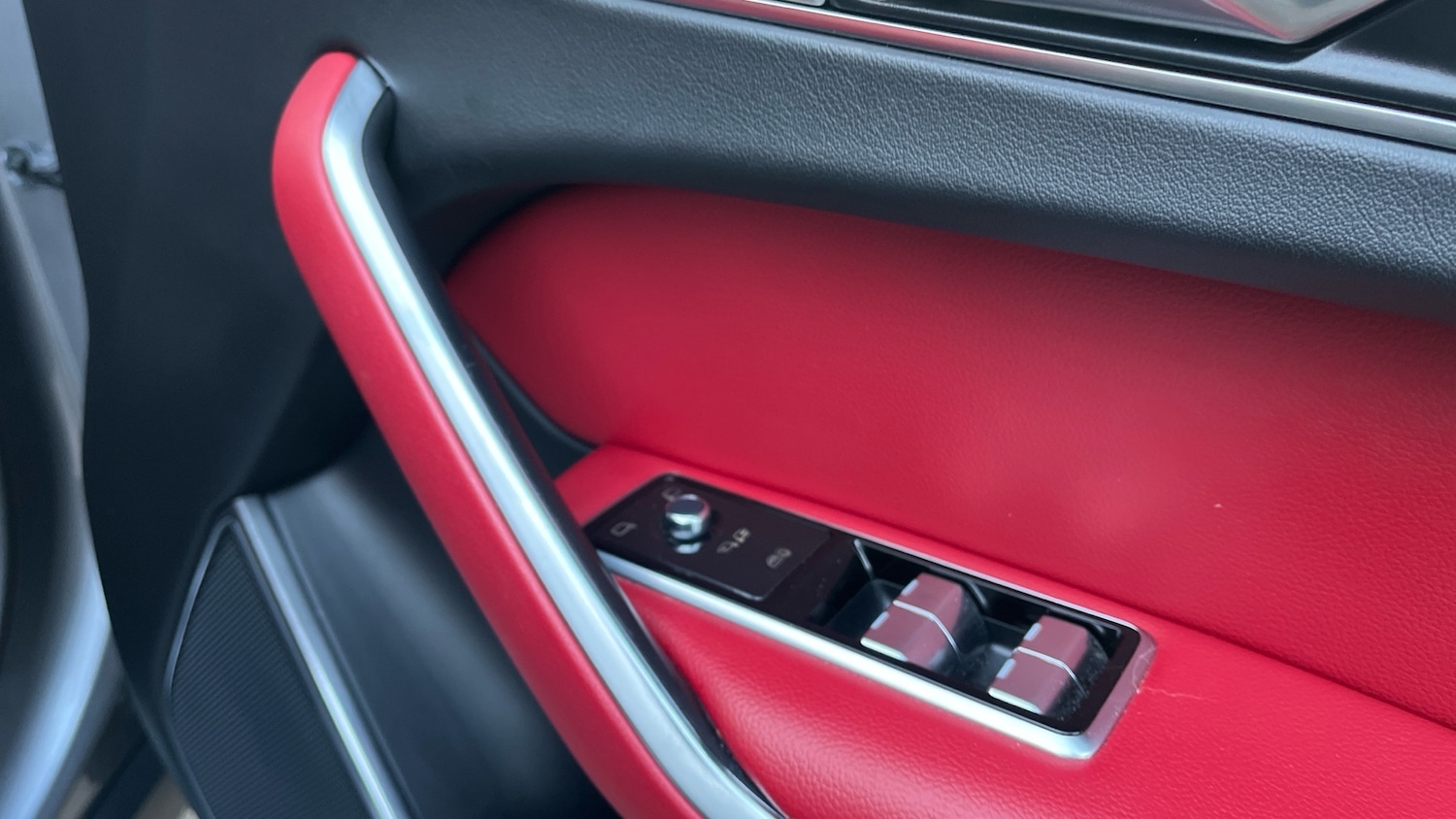 Used Jaguar F-Pace 2021 for sale - 76782543: Photo 25