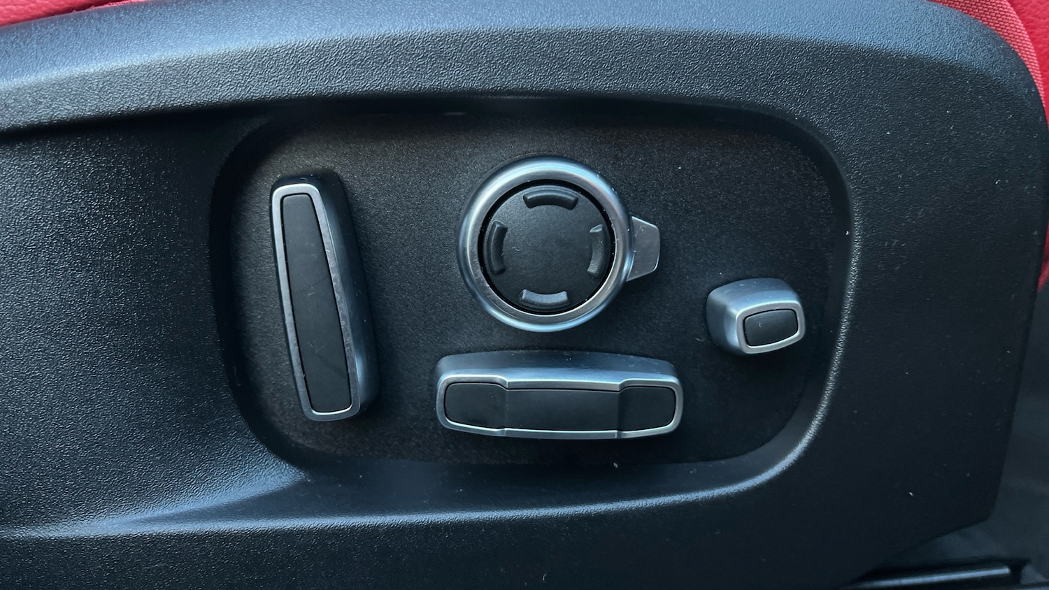 Used Jaguar F-Pace 2021 for sale - 76782543: Photo 31