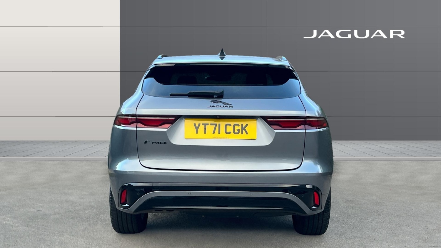 Used Jaguar F-Pace 2021 for sale - 76782543: Photo 6