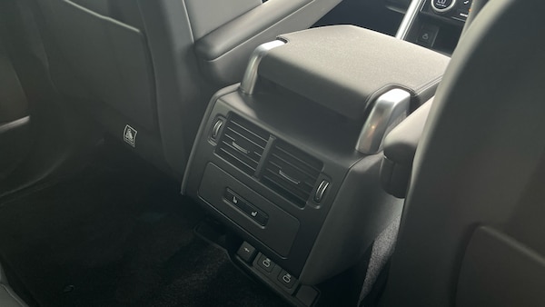 Used Land Rover Discovery 2024 for sale - 76104659: Photo 18