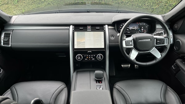 Used Land Rover Discovery 2024 for sale - 76104659: Photo 9