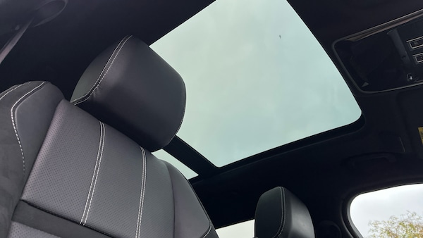 Used Land Rover Range Rover Velar 2023 for sale - 76299314: Photo 20