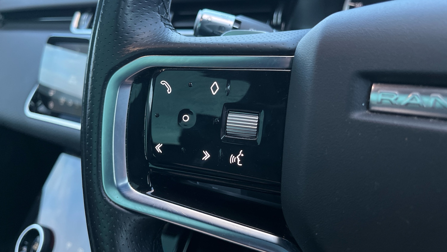 Used Land Rover Range Rover Evoque 2021 for sale - 76834023: Photo 29