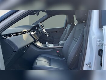 Used Land Rover Range Rover Evoque 2025 for sale - 75702959: Photo