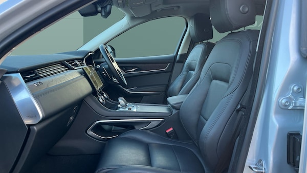 Used Jaguar F-Pace 2021 for sale - 76230822: Photo 3