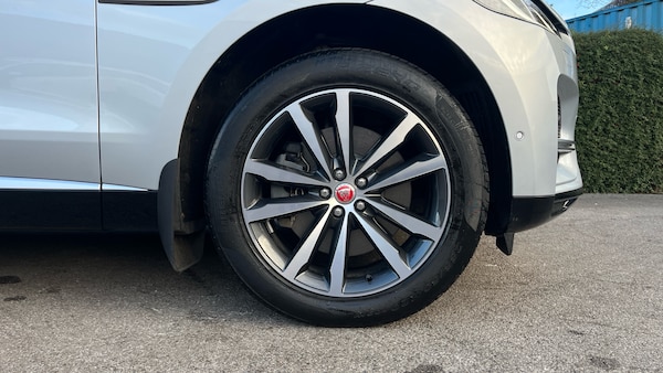 Used Jaguar F-Pace 2021 for sale - 76230822: Photo 8