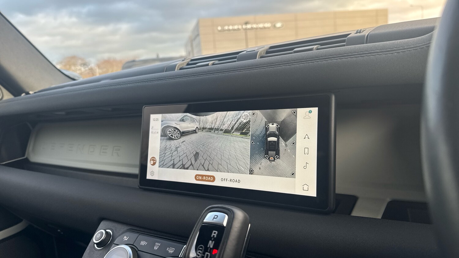 Used Land Rover Defender 2022 for sale - 78210692: Photo 12