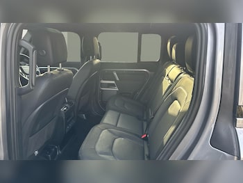 Used Land Rover Defender 2022 for sale - 78210692: Photo