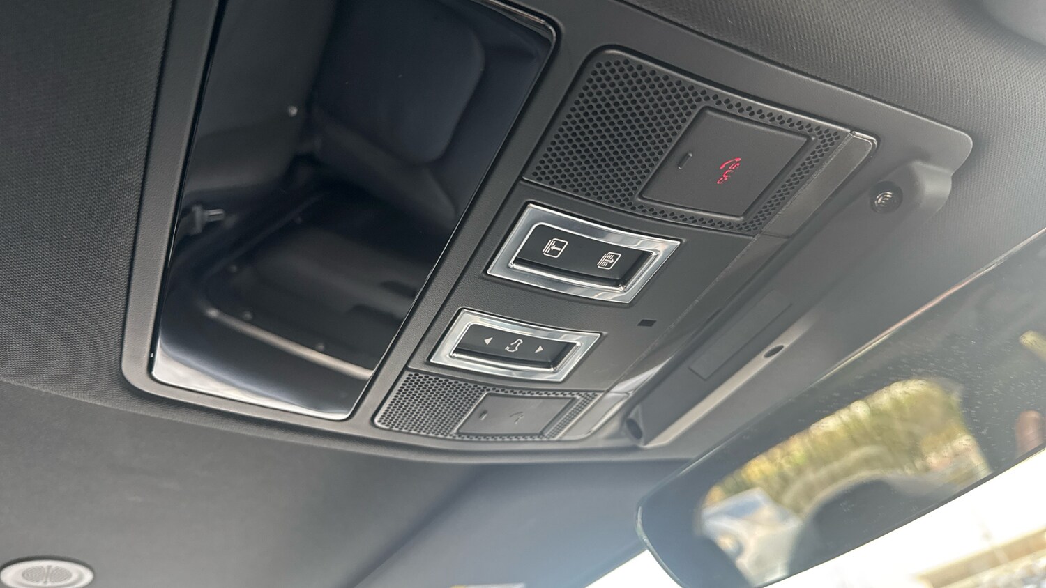 Used Land Rover Defender 2022 for sale - 78210692: Photo 68