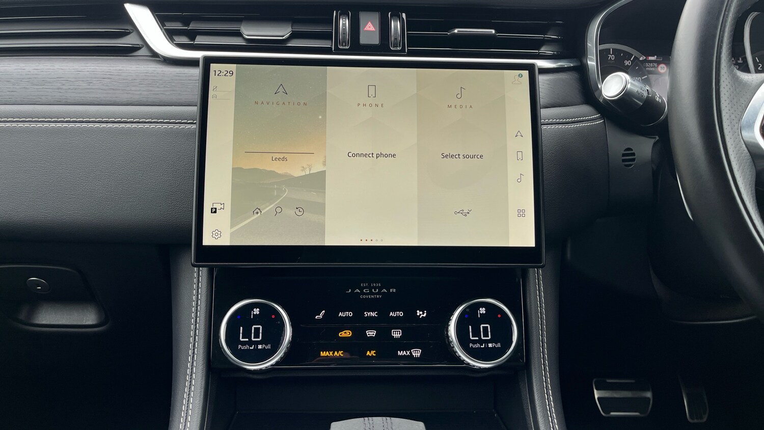 Used Jaguar F-Pace 2022 for sale - 76290435: Photo 14