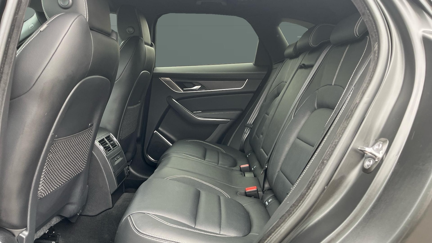 Used Jaguar F-Pace 2022 for sale - 76290435: Photo 4