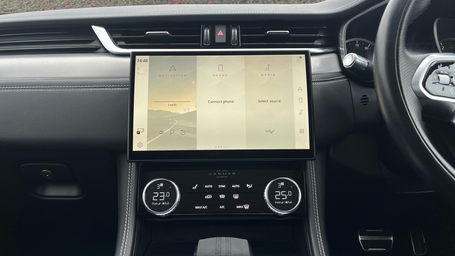 Used Jaguar F-Pace 2022 for sale - 77581960: Photo 14