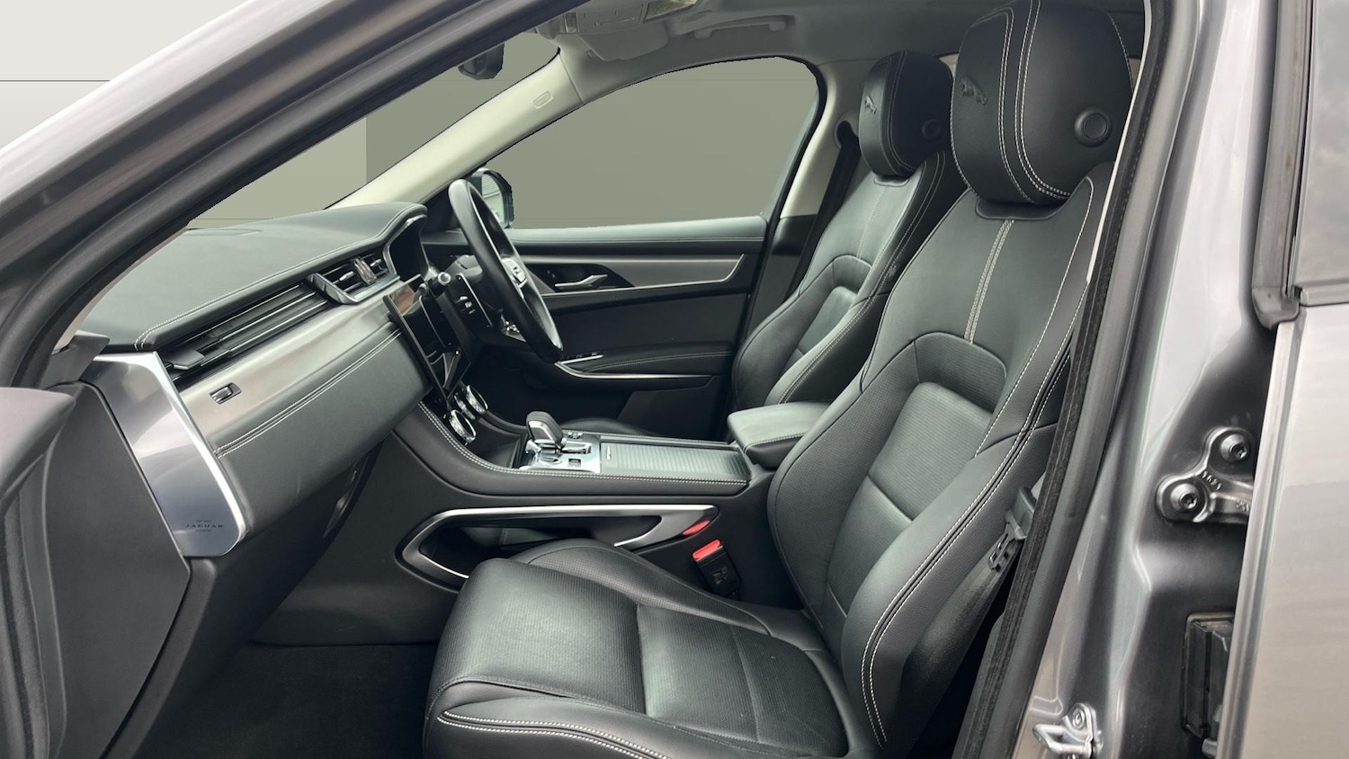 Used Jaguar F-Pace 2022 for sale - 77581960: Photo 3