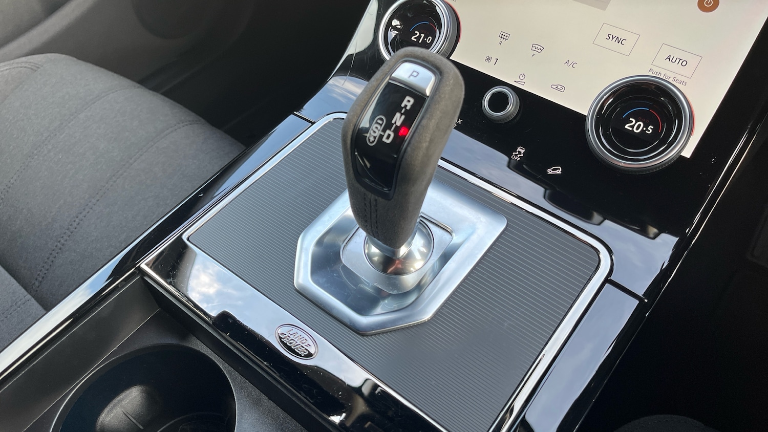 Used Land Rover Range Rover Evoque 2022 for sale - 77653545: Photo 13