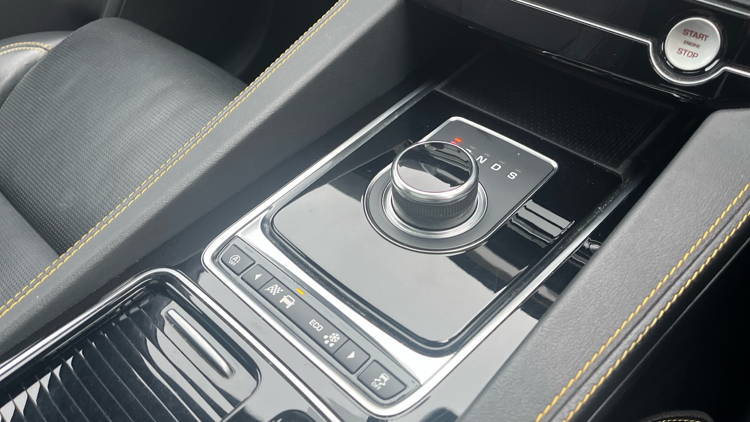 Used Jaguar F-Pace 2020 for sale - 76764110: Photo 13