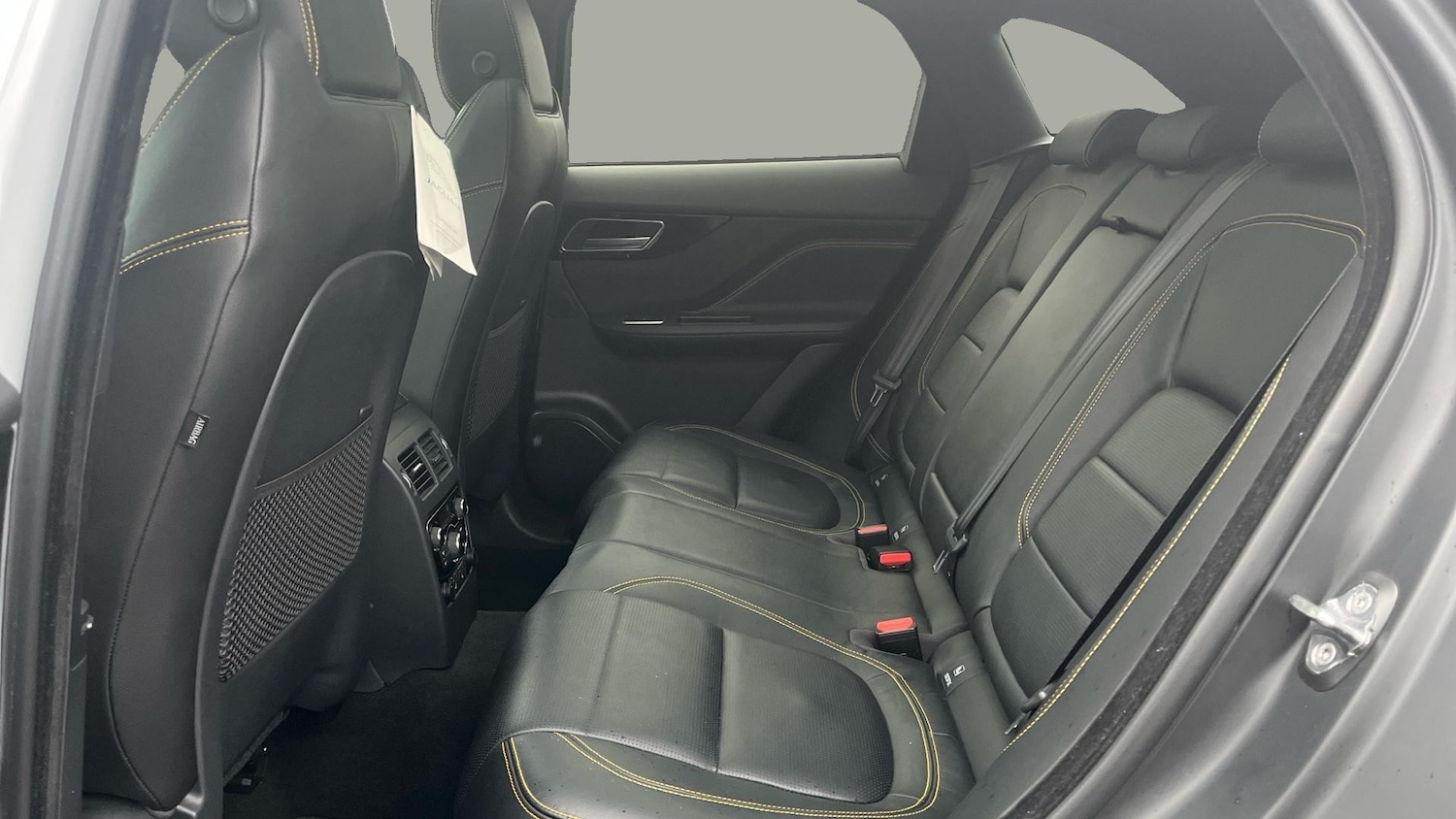 Used Jaguar F-Pace 2020 for sale - 76764110: Photo 4