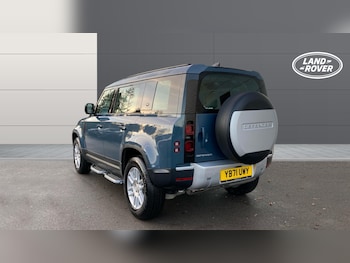 Used Land Rover Defender 2022 for sale - 78554216: Photo