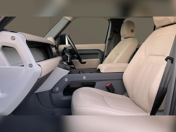Used Land Rover Defender 2022 for sale - 78554216: Photo