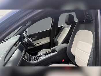 Used Jaguar XF 2020 for sale - 79527319: Photo