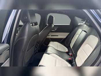Used Jaguar XF 2020 for sale - 79527319: Photo
