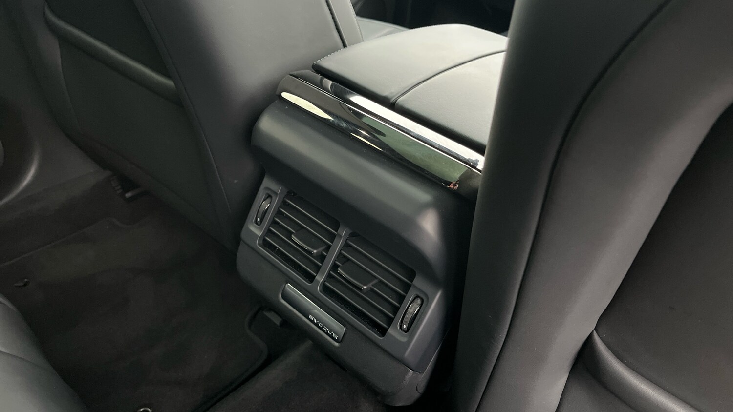 Used Land Rover Range Rover Evoque 2025 for sale - 76230823: Photo 18