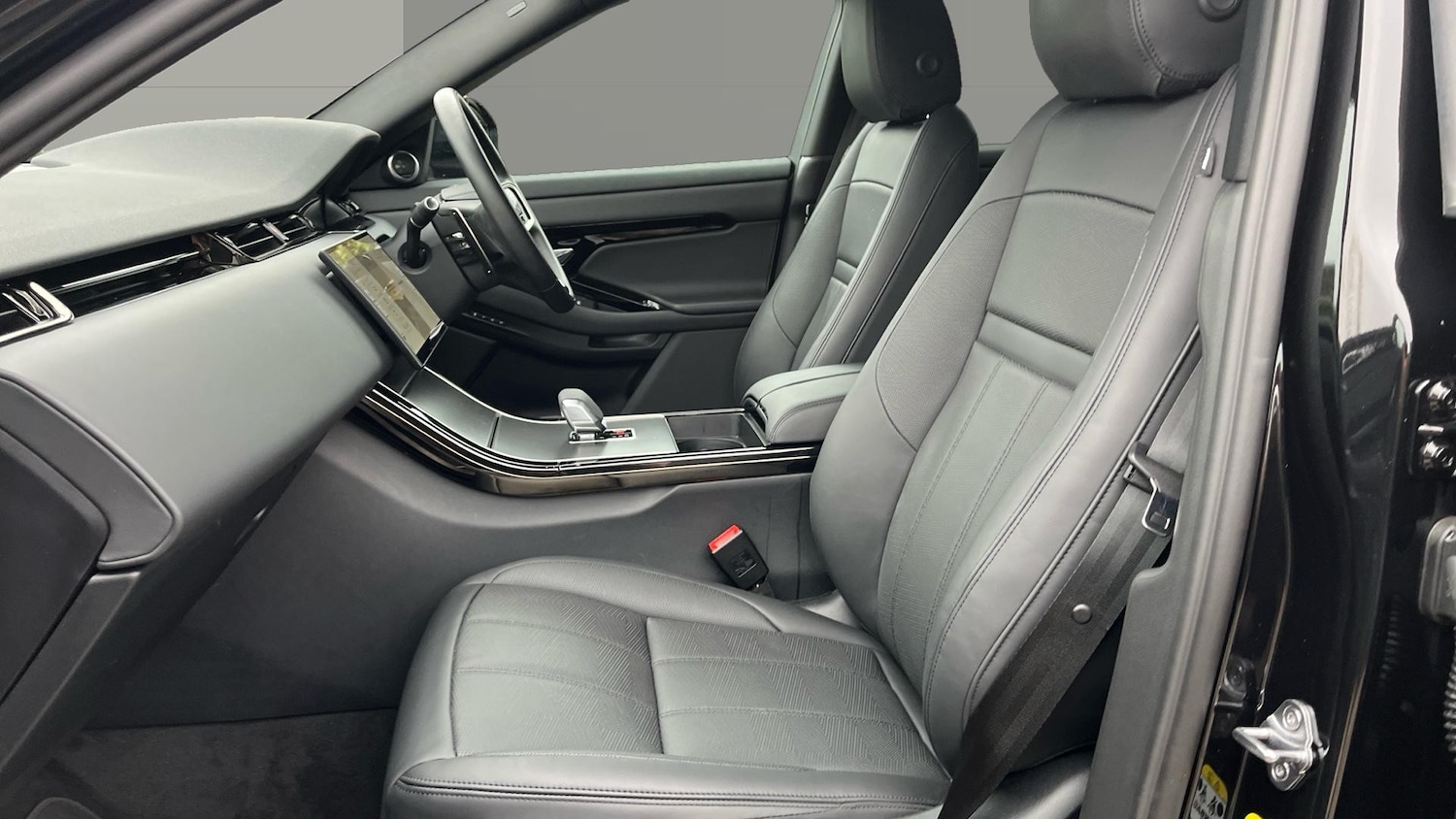 Used Land Rover Range Rover Evoque 2025 for sale - 76230823: Photo 3