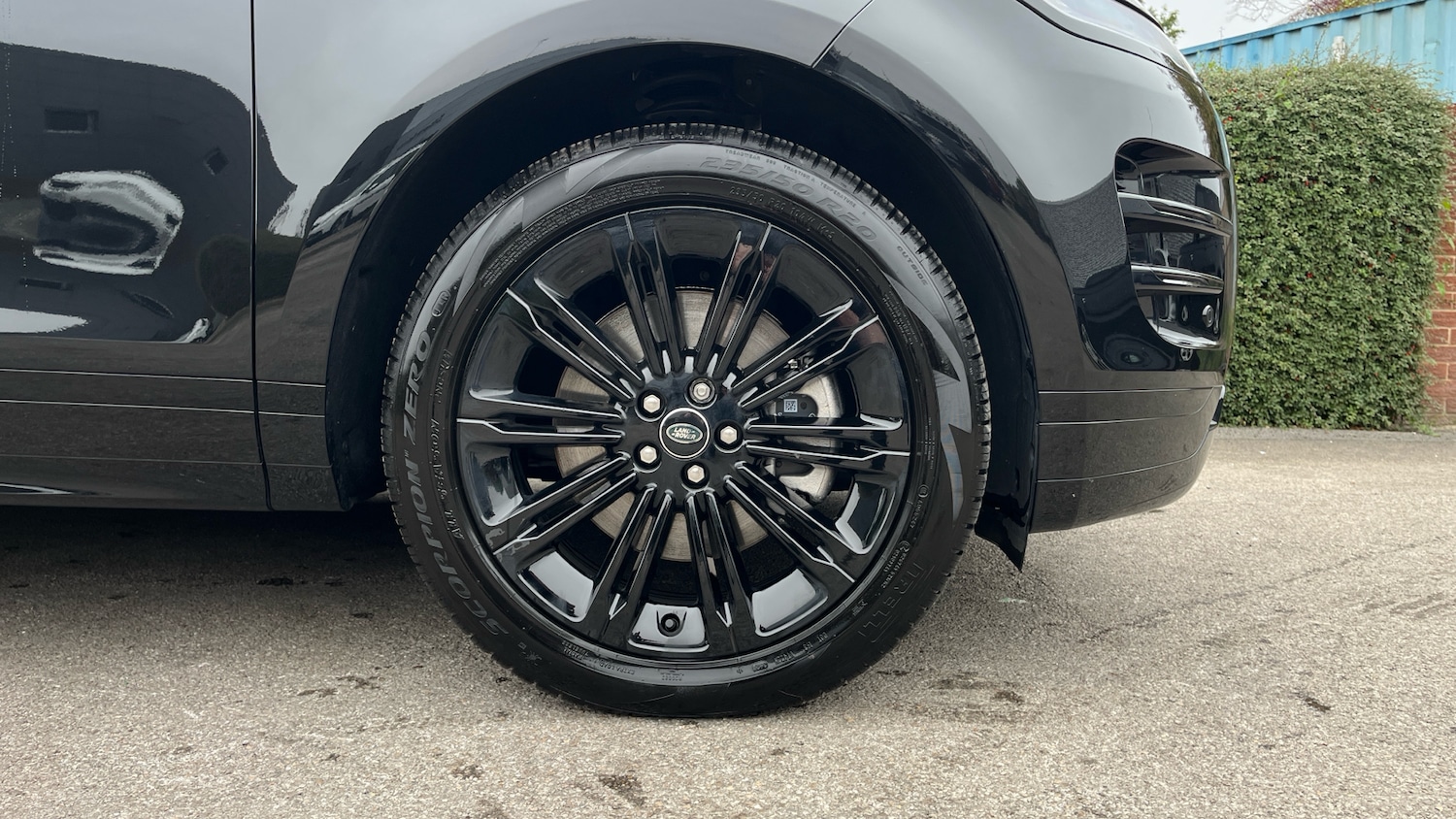 Used Land Rover Range Rover Evoque 2025 for sale - 76230823: Photo 8