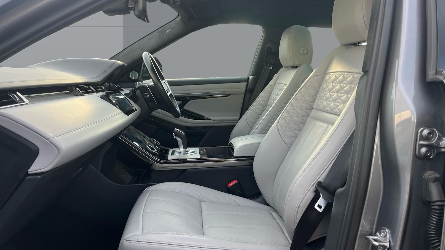 Used Land Rover Range Rover Evoque 2021 for sale - 76355456: Photo 3