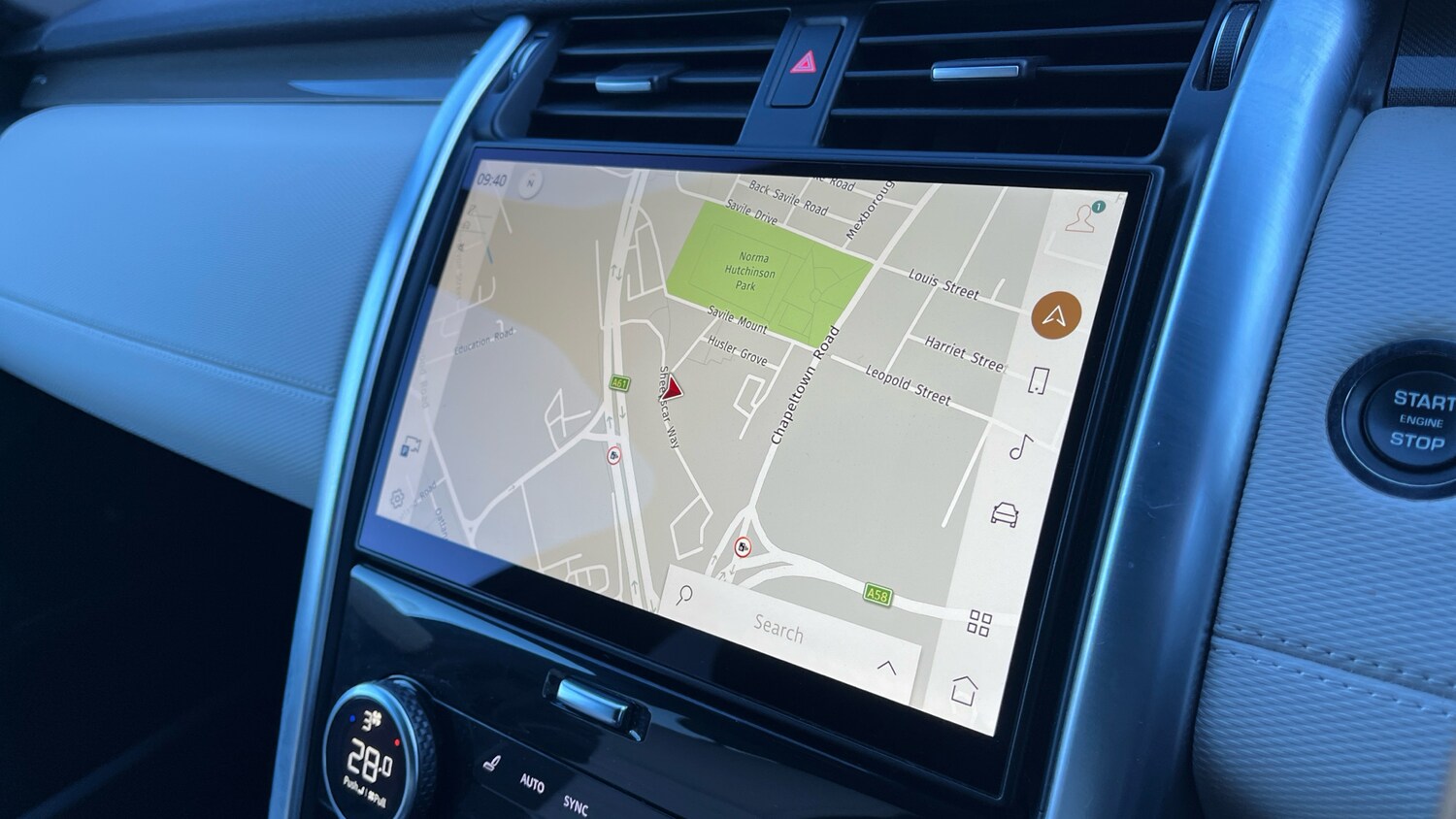 Used Land Rover Discovery 2023 for sale - 78101621: Photo 11