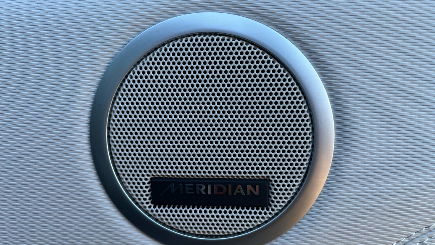 Used Land Rover Discovery 2023 for sale - 78101621: Photo 24