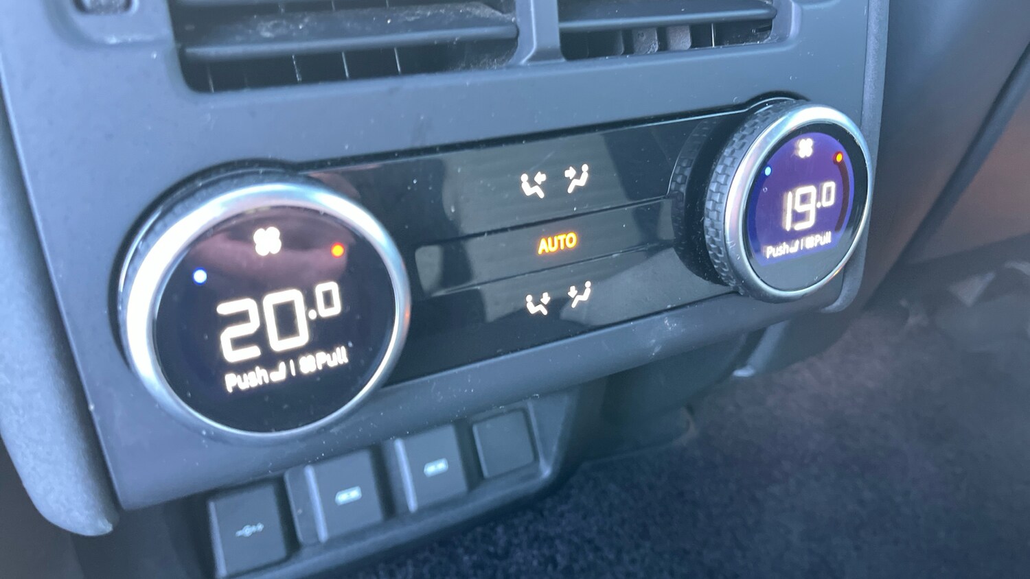 Used Land Rover Discovery 2023 for sale - 78101621: Photo 28