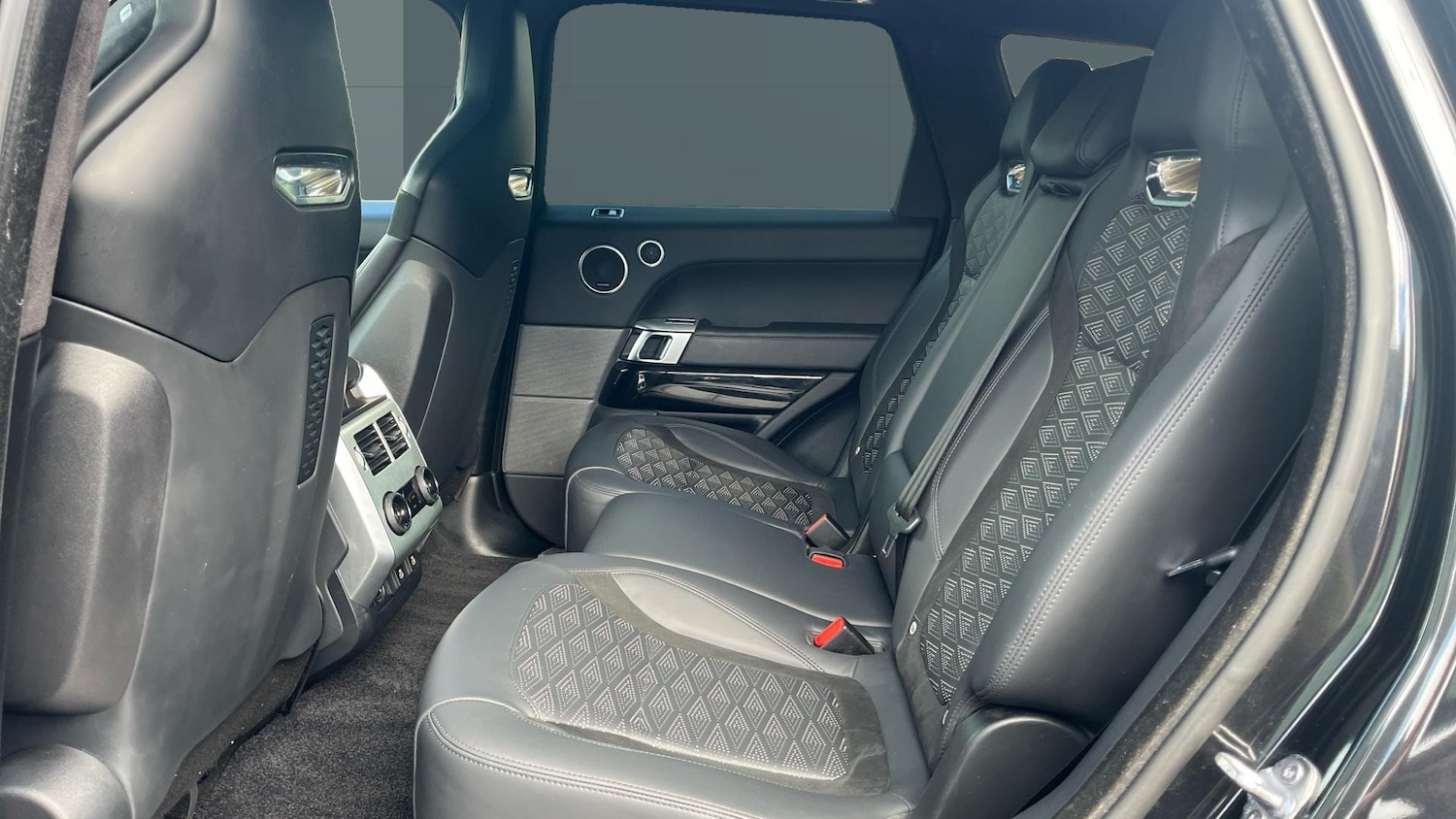 Used Land Rover Range Rover Sport 2022 for sale - 76340985: Photo 4