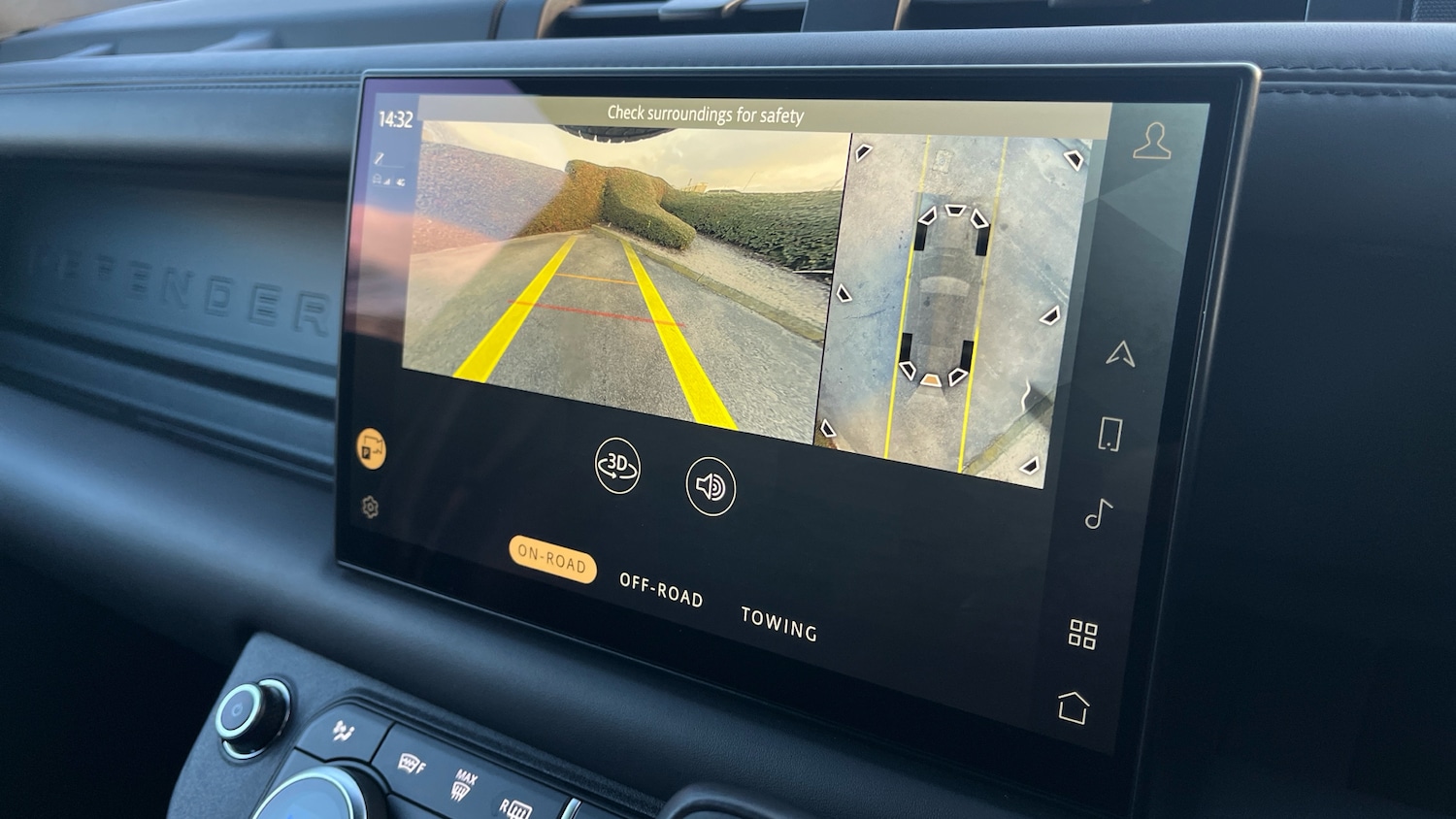 Used Land Rover Defender 2023 for sale - 76895240: Photo 12