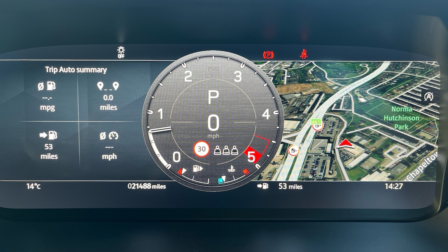 Used Land Rover Defender 2023 for sale - 76895240: Photo 16