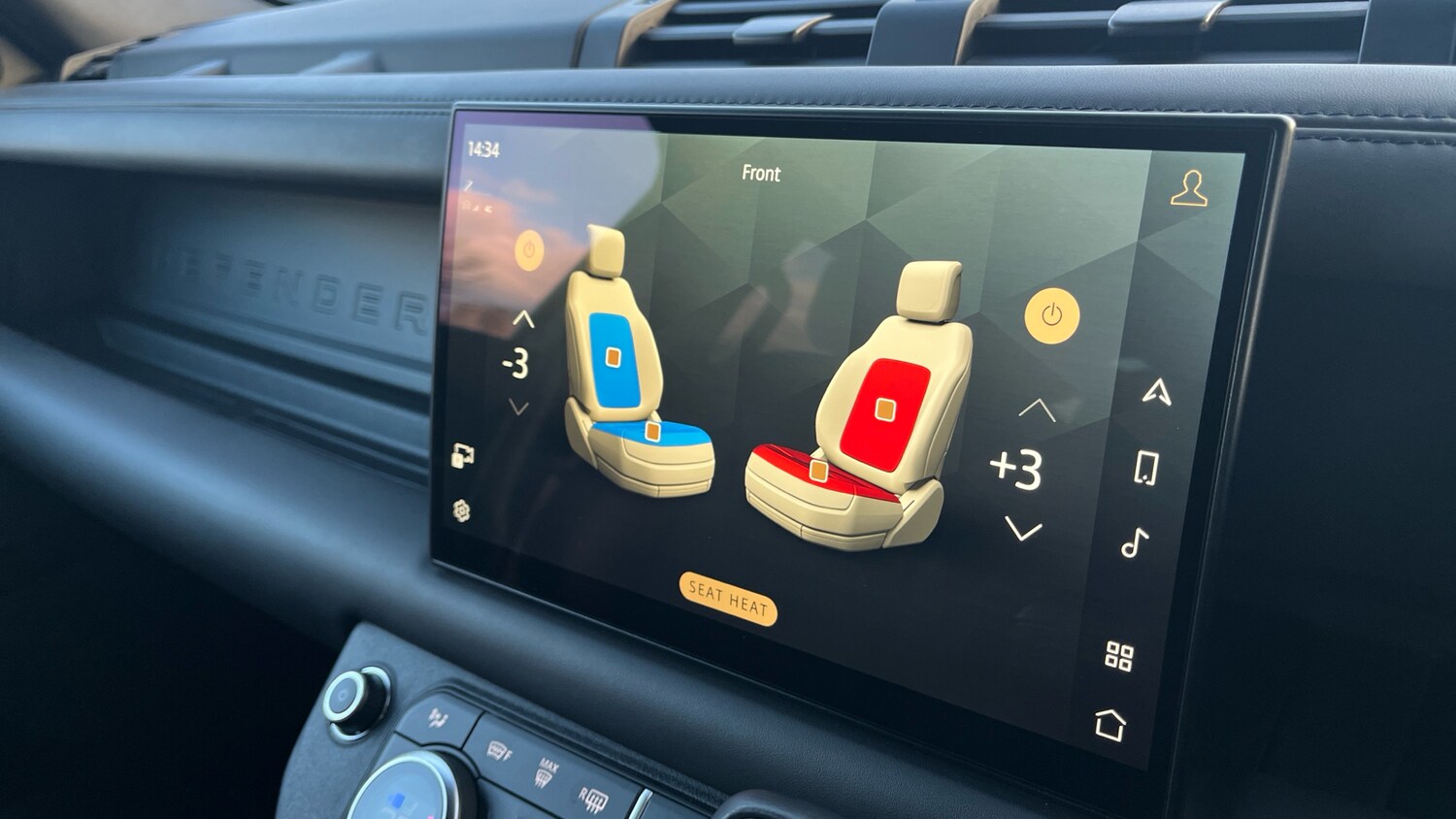 Used Land Rover Defender 2023 for sale - 76895240: Photo 28