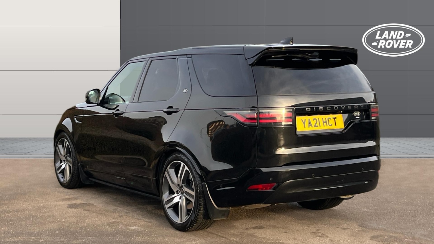 Used Land Rover Discovery 2021 for sale - 77148347: Photo 2