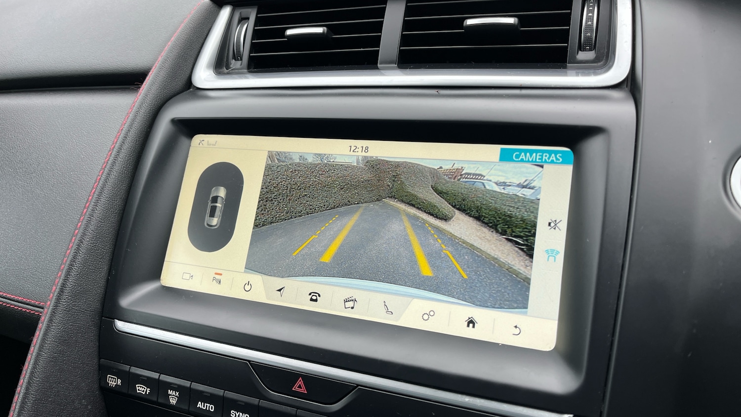 Used Jaguar E-Pace 2019 for sale - 77567578: Photo 12